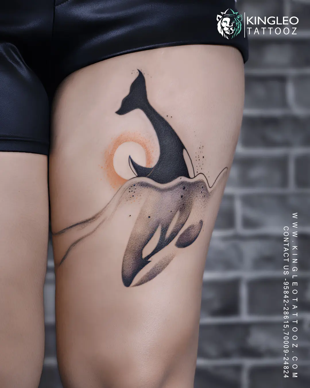 A Kingleo Tattooz client during their tattoo session